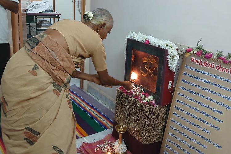 gurupurnima-celebration-at-chokkikulam-in-madurai