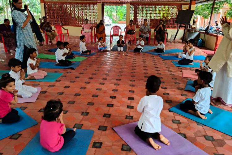 IDY Celebration at Sandeepani Sisuvihar
