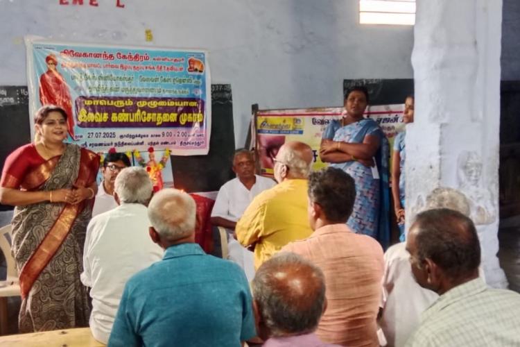 free-eye-screening-camp-at-thiruchendur-by-vkrdp