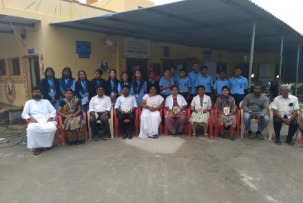 VKV Kallubalu students paid their visit to PHC Mahanthalingapura