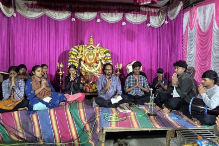 bhajan-sandhya-on-chowdeshwari-devi-jayanthi-at-rt-nagar